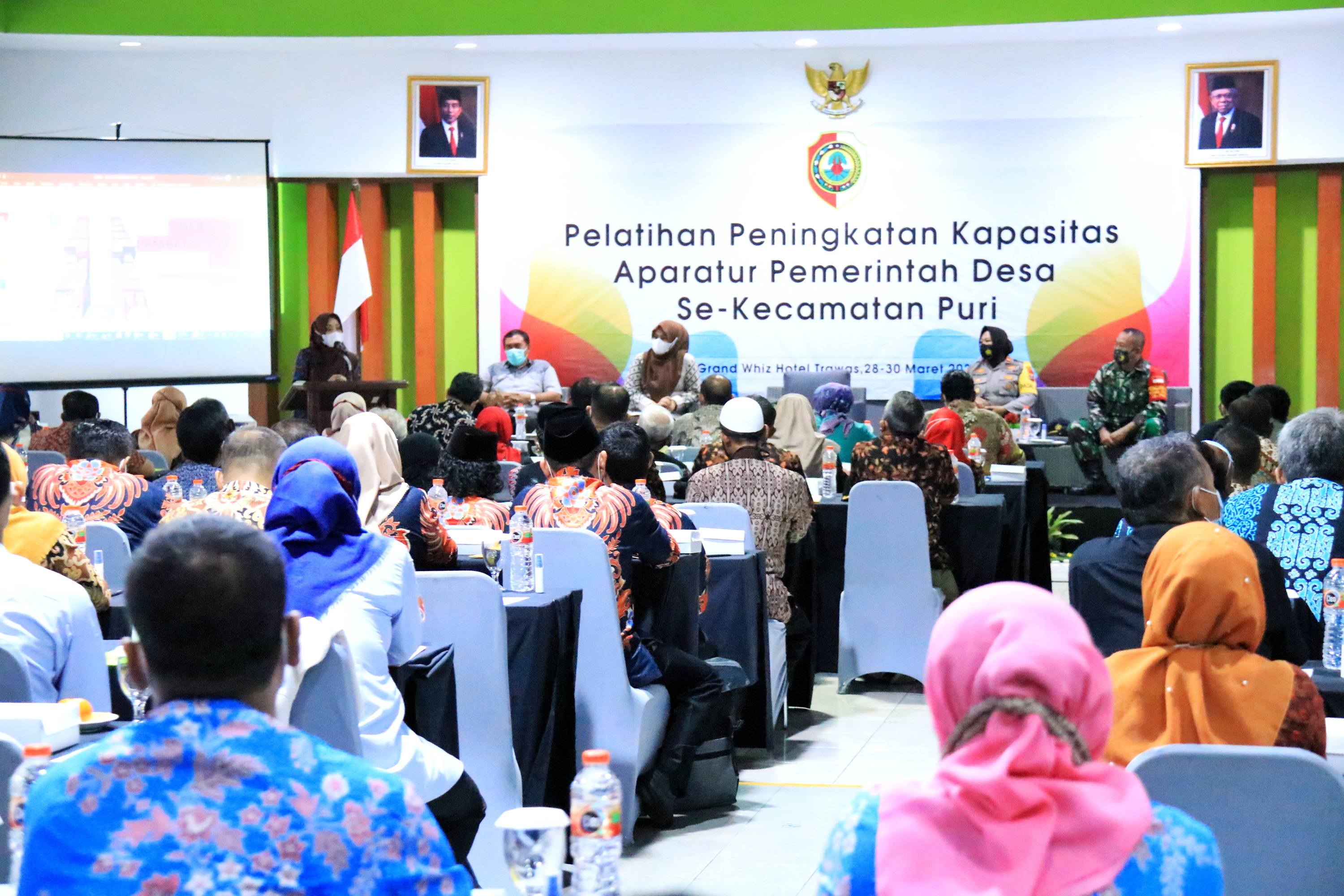 Bupati Mojokerto Buka Pelatihan Peningkatan Kapasitas Aparatur Desa se-Kecamatan Puri