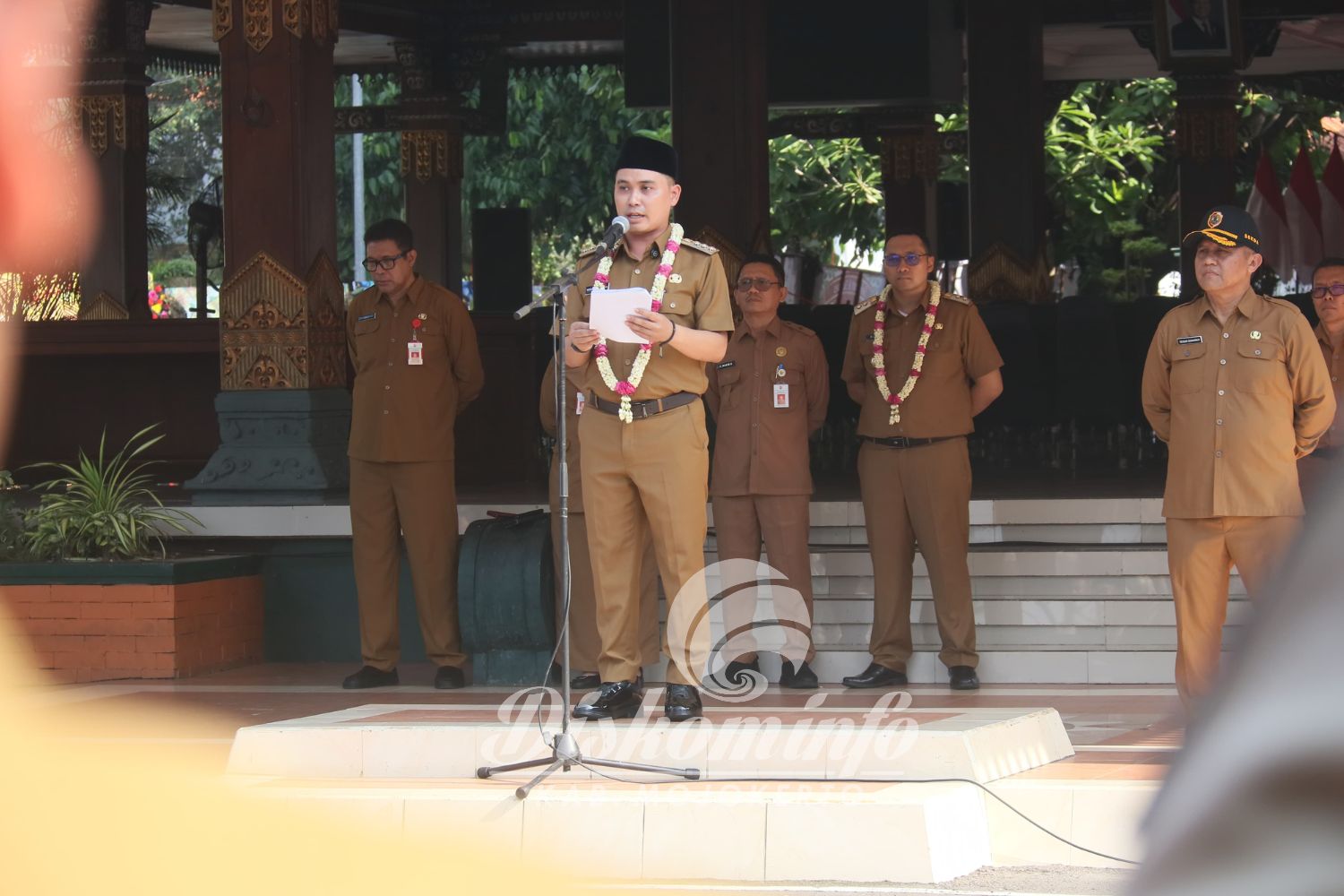 Apel Perdana Sebagai Bupati, Gus Barra Bahas Visi hingga Tampik Isu Jual Beli Jabatan