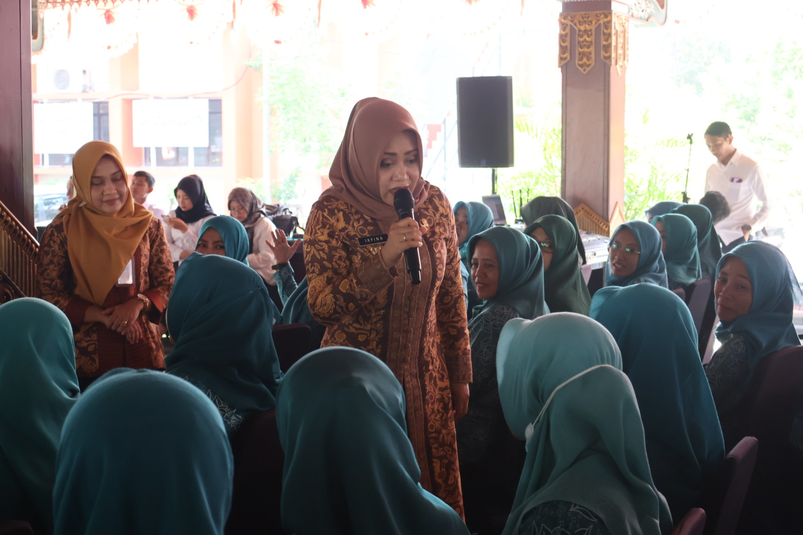 Bina TP PKK, Bupati Mojokerto Imbau Pentingnya Literasi Digital di Dunia Maya