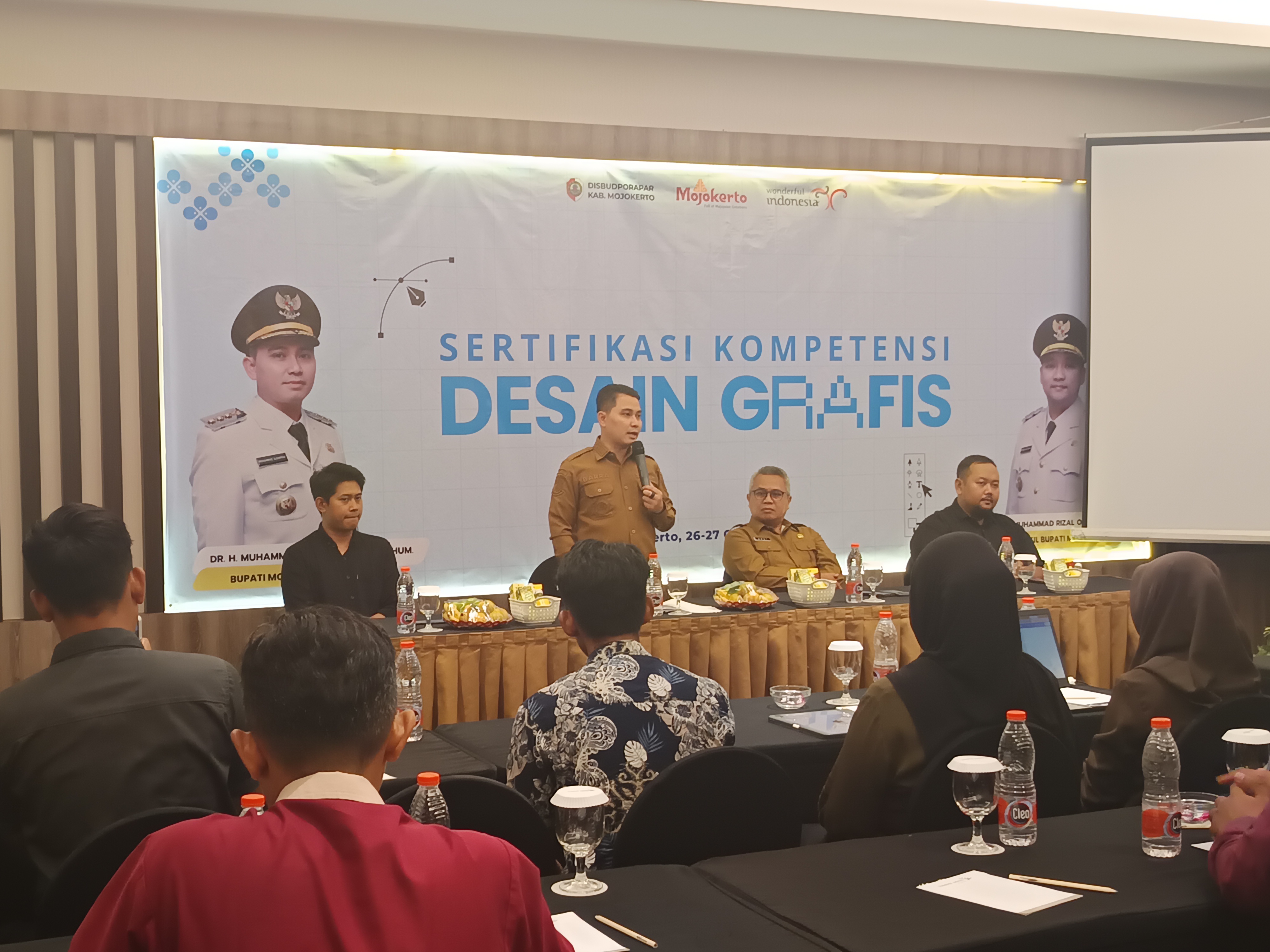 Bupati Mojokerto Dorong Sertifikasi Desain Grafis Jadi Bekal Kerja dan Peluang Usaha Kreatif