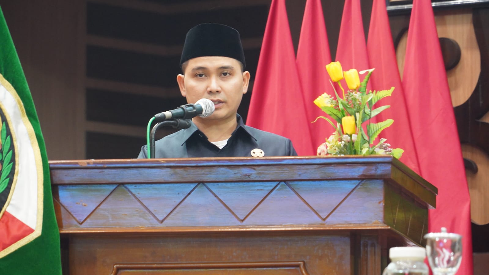 Bupati Mojokerto Sampaikan Jawaban atas Pandangan Umum Fraksi DPRD terhadap Raperda Pertanggungjawaban APBD 2025