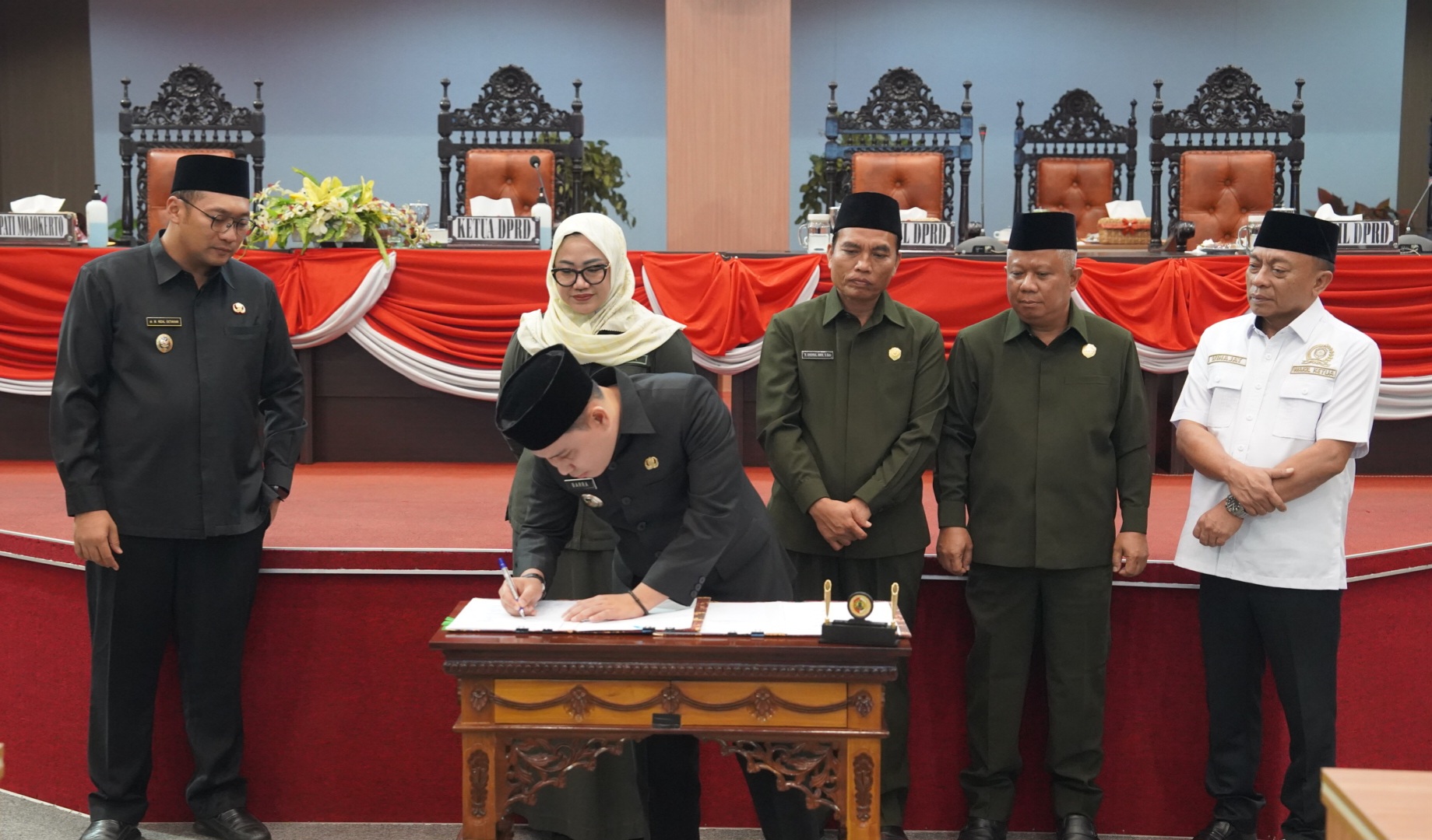 Bupati Mojokerto Tandatangani Kesepakatan KUPA dan Perubahan PPAS 2026
