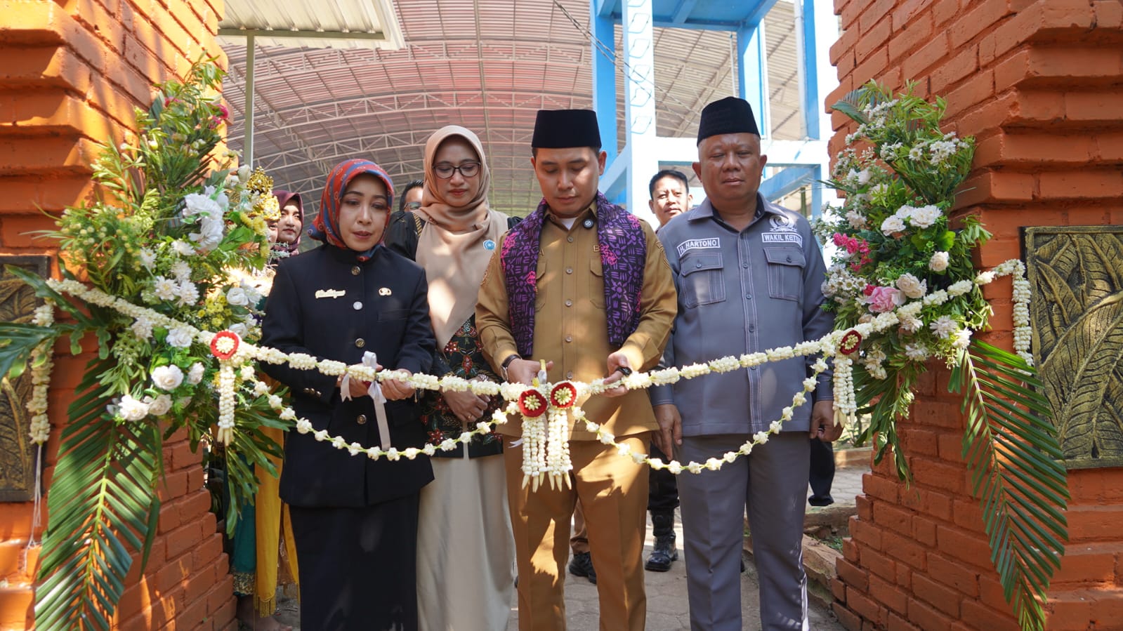 Bupati Mojokerto Tekankan Sinergi Sekolah dan Orang Tua dalam Mencetak Generasi Tangguh di Era Digital