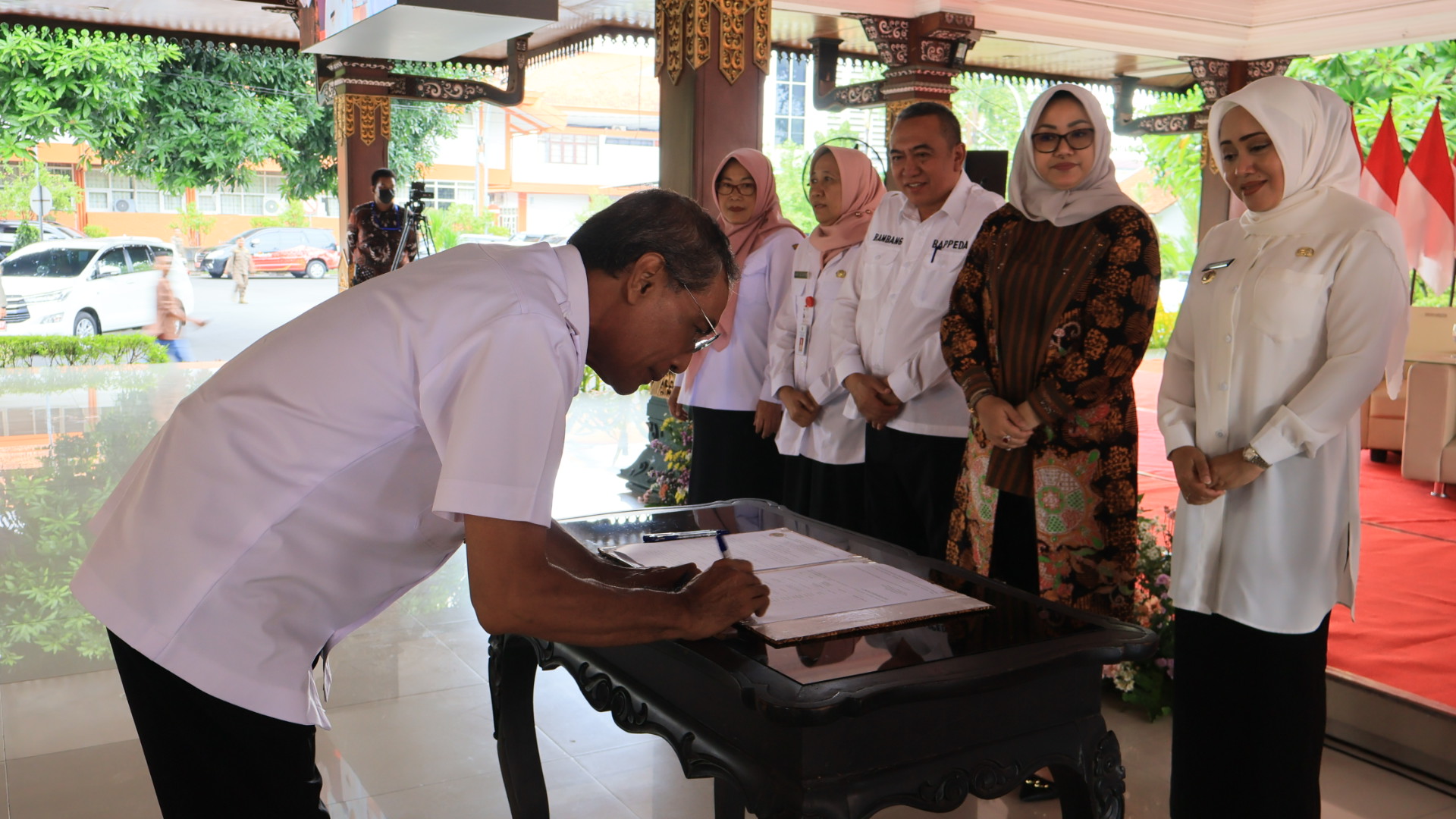 Gelar Forum Konsultasi Publik Ranwal RKPD 2025, Bupati Ikfina Tekankan Percepatan Ekonomi dan Kurangi Pengangguran