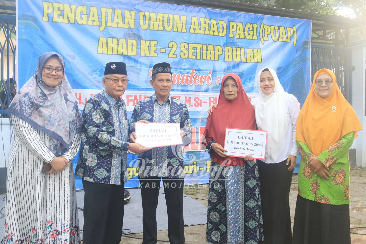 Hadiri Pengajian Umum Ahad Pagi di Desa Tangunan, Bupati Ikfina Ingatkan Dampak Penyakit Hati/Kalbu Bagi Kesehatan Tubuh