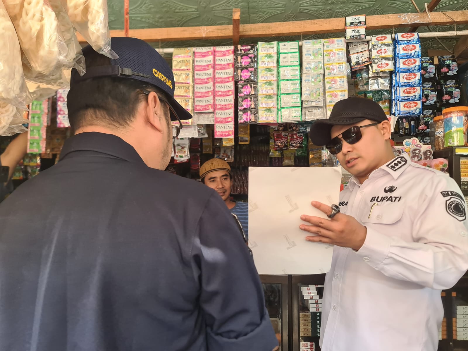 Operasi Gabungan di Pasar Sawahan Bangsal, Edukasi Pedagang Jadi Langkah Cegah Peredaran Rokok Ilegal