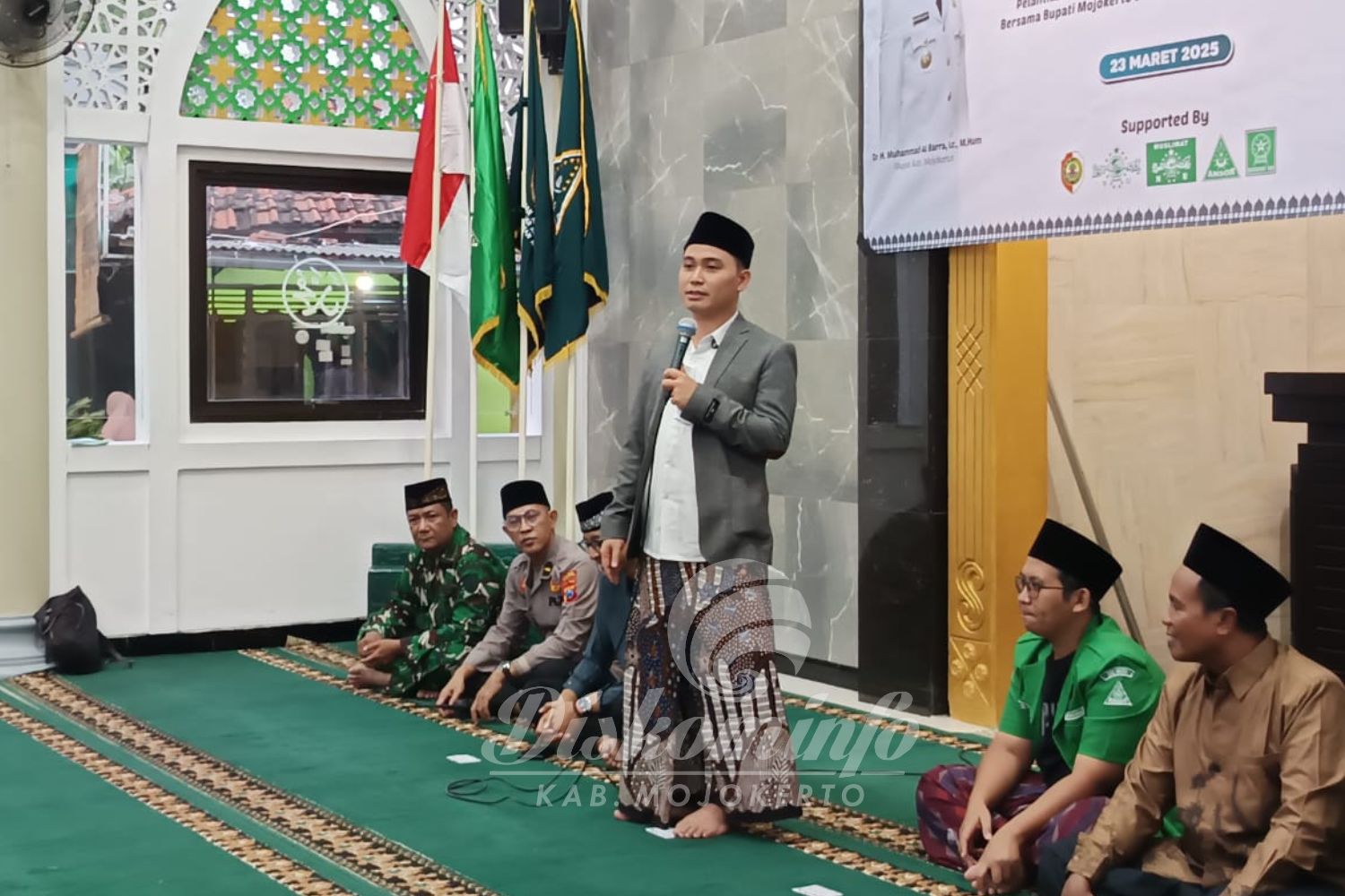 Pengajian Ahad dan Buka Bersama di Desa Sukoanyar, Gus Barra Tegaskan Pentingnya Ketaqwaan dan Kebahagiaan