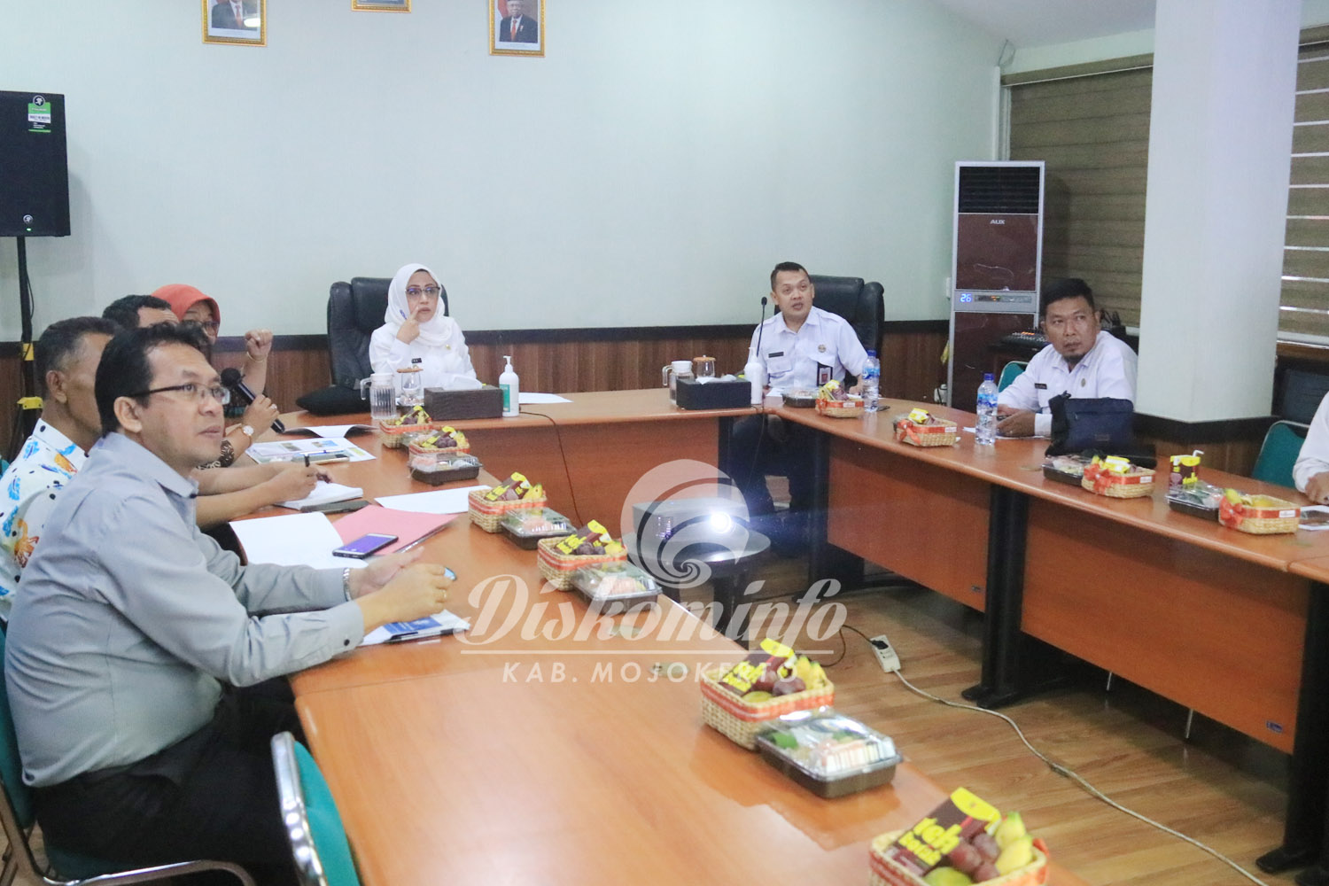 Rencana Pembebasan Tanah Candi Brahu, Pemkab Mojokerto Gelar Koordinasi dengan BPKW XI Jawa Timur