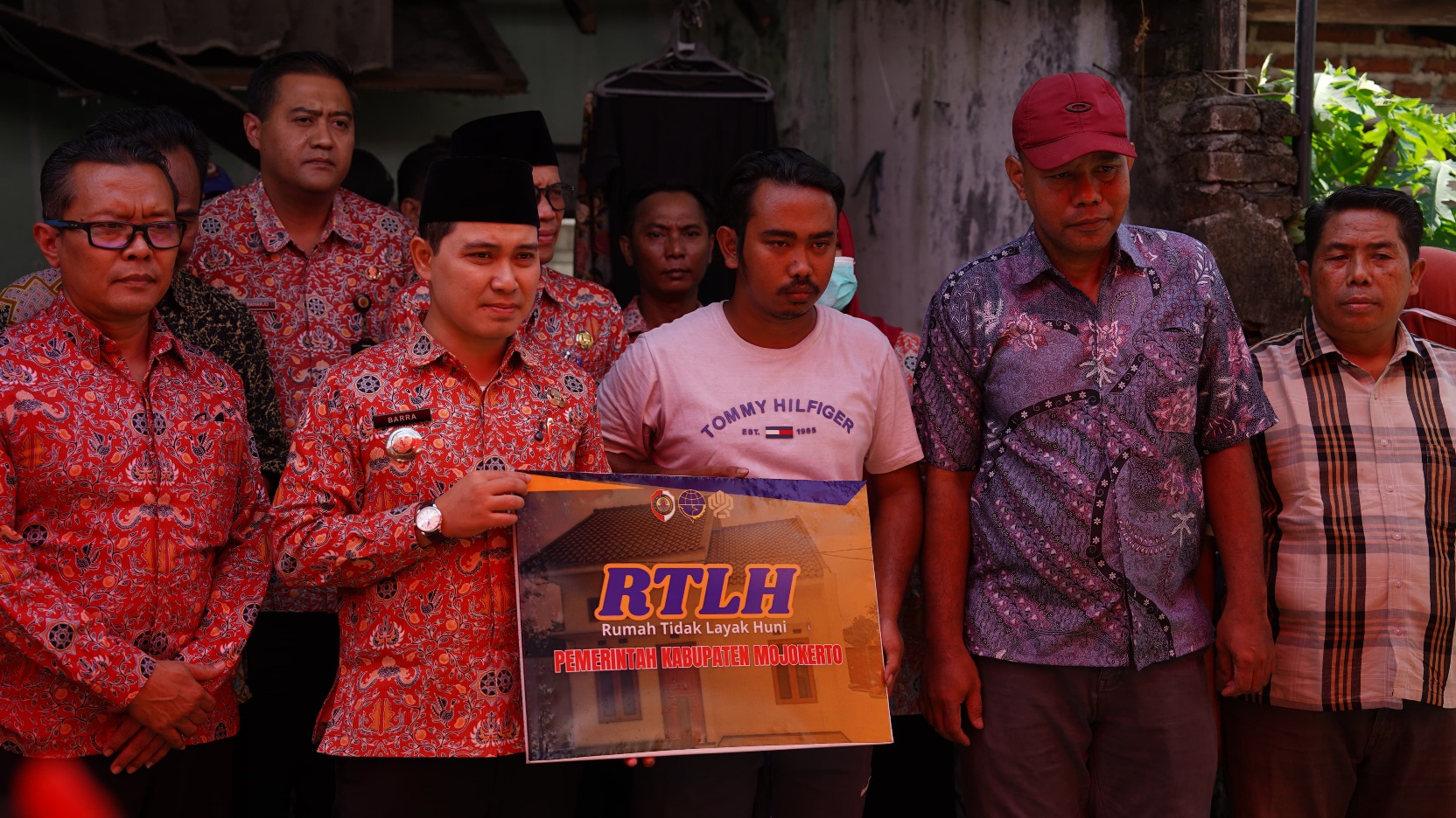 Tinjau RTLH Canggu, Bupati Mojokerto Siap Gelar Kembali Bedah Rumah